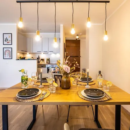 Ahrperle-modernes Apartment-balkon-kurviertel Lägenhet *