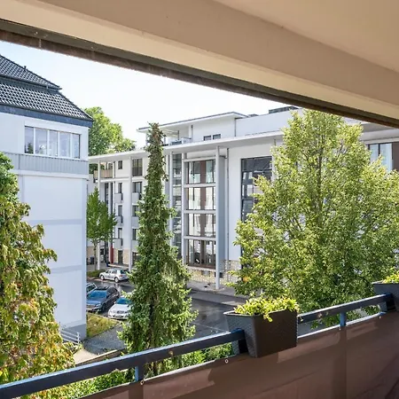 Ahrperle-modernes Apartment-balkon-kurviertel Lägenhet *